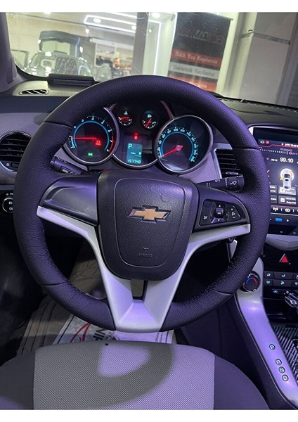 Chevrolet Cruze 2009-2014 Uyumlu Araca Özel Direksiyon Kılıfı (Açıklamayı Okuyunuz)