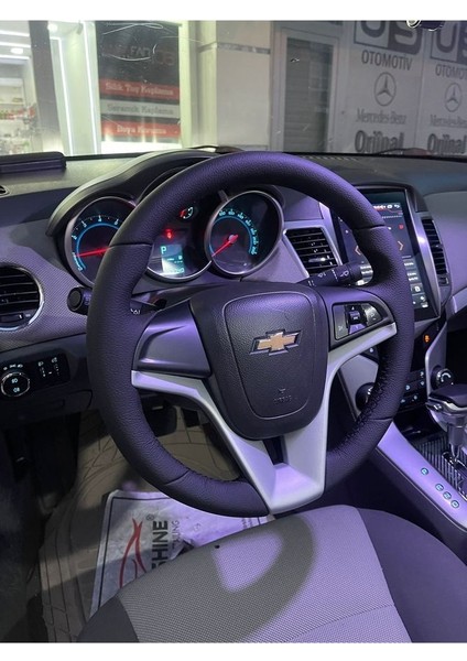 Chevrolet Cruze 2009-2014 Uyumlu Araca Özel Direksiyon Kılıfı (Açıklamayı Okuyunuz)