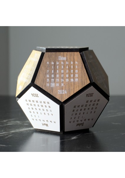 Masaüstü 2025 Takvim - Ahşap 3 Boyutlu Dodecahedron Takvim