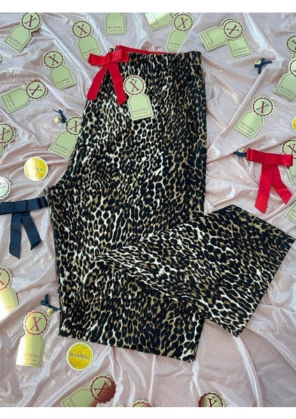 Inci Kadın Leopar Desenli Suet Tek Alt Ev Kıyafeti