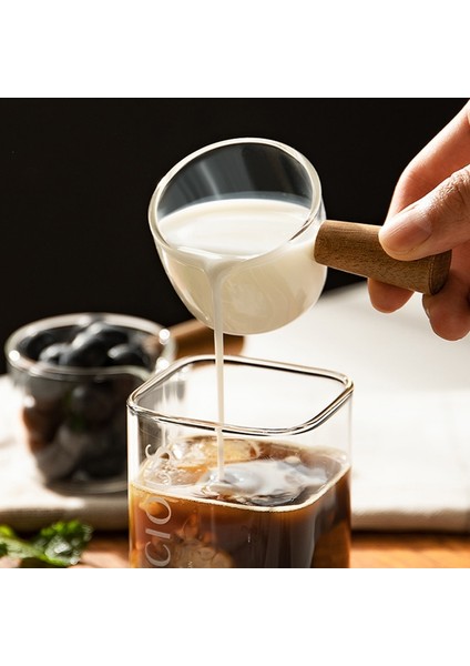 4 Adet 100ML 4 Adet Mini Cam Kremalı Sürahi Süt Kupası 100ML Espresso Shot Cam Kahve Fincanı Süt Sürahi Küçük Ahşap Saplı Espresso Ölçme Bardak (Yurt Dışından) fiyatları
