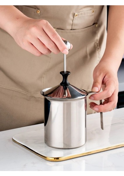 800 ml SUS304 Paslanmaz Çelik Süt Köpürtücü 400/800CC Manuel Cappuccino Kreması Kahve Süt Örgü Köpük Makinesi Mikser Mutfak Aksesuarları (Yurt Dışından)