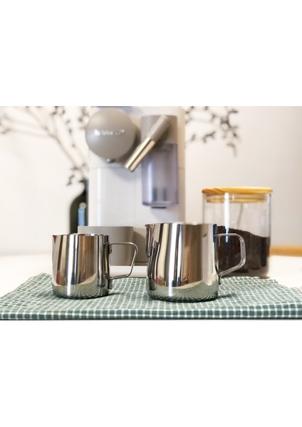 250 ml 150 ML/250 ml Paslanmaz Çelik Süt Köpürtme Sürahi Işaretler Süt Sürahisi Kahve Süt Köpürtücü ve Latte Makinesi Kahve Araçları (Yurt Dışından)