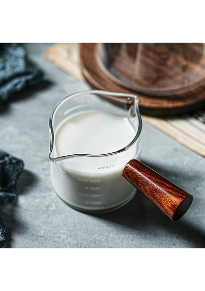 1 x Eğik Kalın 100 ml Masif Ahşap Saplı Ölçekli Kremalı Çift Ağızlı Kahve Makinesi Süt Sürahisi Kavanoz Isıya Dayanıklı Cam Bardak Mini Espresso Ekstraksiyon Potu (Yurt Dışından) fiyatları