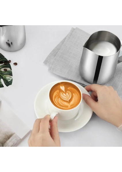 600ML Kahve Latte Süt Köpürtme Sürahisi Sıcaklık Algılama Süt Köpürtme Sürahisi Paslanmaz Çelik Süt Latte Fincan Kahve Aksesuarları (Yurt Dışından) fiyatları