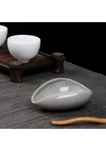 Bir Seramik Çay Kaşığı Kung Fu Çay Seti Aksesuarları Çay Tepsisi Süsler Retro Beyaz Porselen Seladonlar Çay Kaşığı Kürek Çay Gereçleri (Yurt Dışından) modelleri