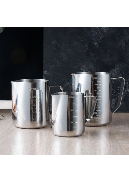 Ölçekli 1000 ml Paslanmaz Çelik Ölçüm Kabı Ölçekli Kalınlaşmış Su Isıtıcısı Mutfak Ev Milimetre Standart Süt Çay Pişirme Sürahisi SP805 (Yurt Dışından) fırsatları