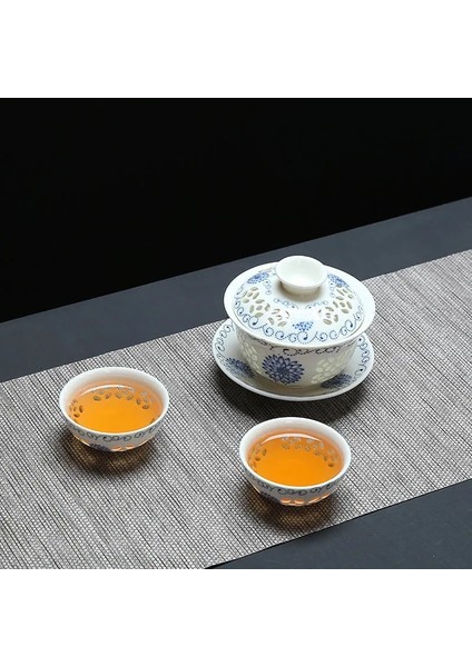 03 Zarif Mavi-Beyaz Seramik Gaiwan Çay Seti, 1 Pot 2 Fincan Benzersiz Gai Wan Çay Bardağı Porselen Çin Kung Fu Çay Seti (Yurt Dışından) fırsatları