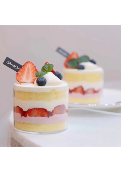 Bir 10 Adet 10 Adet Kare Mini Tatlı Bardak Altın Glitter Şeffaf Plastik Tek Kullanımlık Dondurma Fincan Yeniden Kullanılabilir Servis Kasesi Tadım Partisi Için (Yurt Dışından) fırsatları