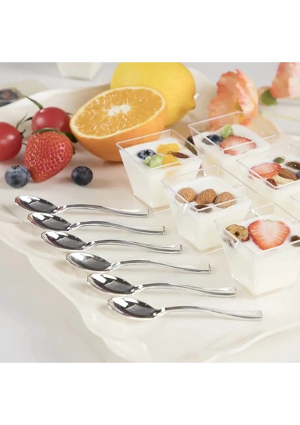 Kaşıklı Bardaklar 50 Adet 100 Paket 2 Oz Tek Kullanımlık Plastik Tatlı Bardak Doğum Günü Şeffaf Parti Dondurma Fincan Ev Noel Verilen (Yurt Dışından)