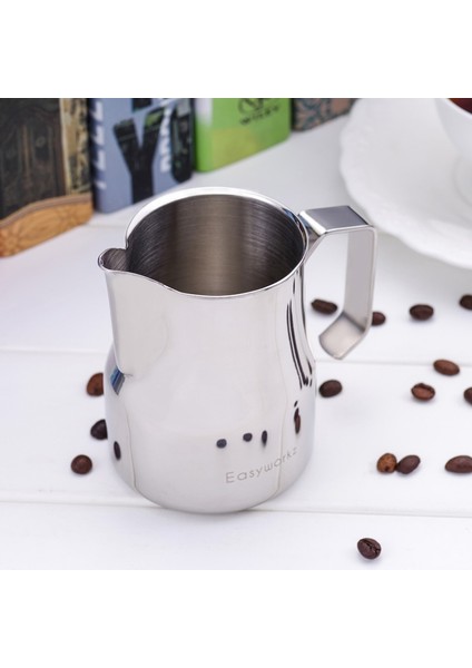 Siyah 550ML Süt Köpürtme Sürahisi Paslanmaz Çelik Profesyonel Süt Köpürtücü Sürahiler Barista Espresso Buhar Bardağı Uzun Yuvarlak Borulu 350/550/750ML (Yurt Dışından) fırsatları