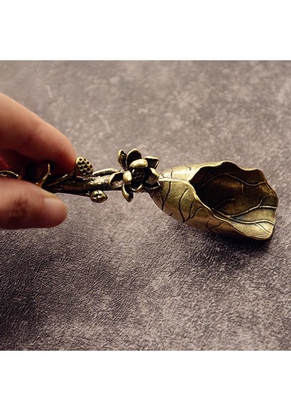 Yaratıcı Pirinç Bakır Çay Kaşığı Şeker Kürek Lotus Kök Çayı Kepçe Spatula Altın Kahve Kaşığı Teaware Dondurma Mutfak Aracı (Yurt Dışından) modelleri