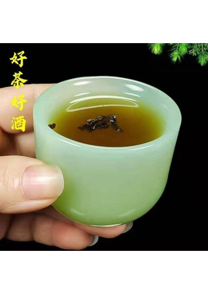 4 Açık Yeşil Yeşim Çay Bardağı Kung Fu Çay Seti Sağlık High-End Yeşim Tekli Master Fincan Seti Yeşim Su Bardağı Şarap Cam Kase Çay Fincanları Küçük Su Bardağı (Yurt Dışından)