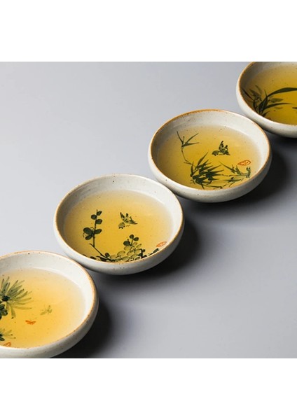 Çay Bardağı 4 Parça 80ML 4 Stil / Lot El Boyalı Çin Bambu Çay Fincanı Krizantem Kupalar Çömlekçilik Bardak Çay Bardağı Seti Teaware Erik Tabağı Çay Töreni Için (Yurt Dışından)