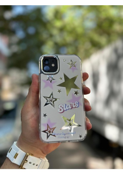 iPhone 11 Kılıf Hologramlı Casetify Stars Yazılı Parlak 3D Grafiti Desenli Figür Işleme Emoji