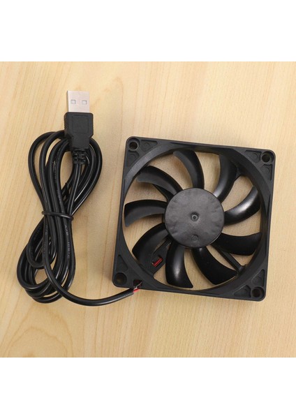 80MM 5V USB Fan 80MM 8cm 8015 Fırçasız Dc Soğutma Fanı Pc Bilgisayar Yönlendirici Kasa Fanı Soğutucu 2 Adet (Yurt Dışından)