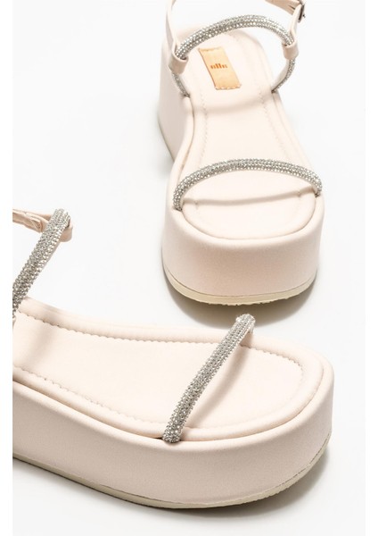 Bej Kadın Topuklu Sandalet modelleri