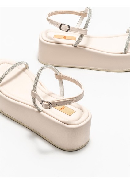 Bej Kadın Topuklu Sandalet fırsatları