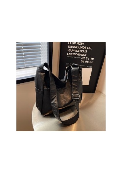 Büyük Çanta Kadın Basit Retro Büyük Kapasiteli Omuz Çantası Çok Yönlü Niş Banliyö Crossbody Çantası (Yurt Dışından)