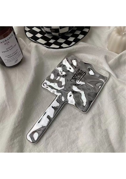 Hiçbir Desen Yuvarlak Ins Sıvı Şekil Kare Ayna Mini El Masaüstü Kozmetik Makyaj Aynası Seyahat Metalik Taşınabilir Güzellik Aynası Çanta Için (Yurt Dışından) fiyatları