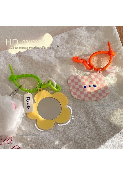 Ekose Ayı Karikatür Taşınabilir Makyaj Aynası Tatlı Sevimli Çanta Anahtarlığı Kolye Anahtarlık Kızlar Cep Kawaii Makyaj Aynası Aksesuarları Dekorasyon (Yurt Dışından) modelleri