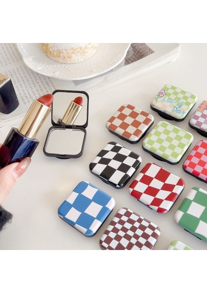 10 Ekose Dama Tahtası Katlanabilir Kozmetik Ayna Mini Kare Kozmetik Cep Aynaları Akıllı Telefon Aynası Taşınabilir Ayna Makyaj (Yurt Dışından) fırsatları