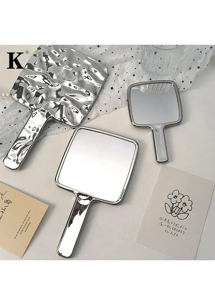 Tip 25 Ins Sıvı Şekil Kare Ayna Mini El Kozmetik Ayna Makyaj Aynası Seyahat Taşınabilir Güzellik Aynası (Yurt Dışından) fırsatları