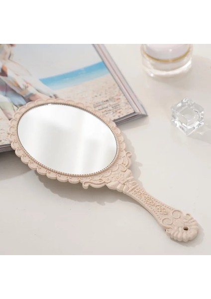 Beyaz 1 Adet Gümüş Vintage Ayna Bayanlar Çiçek Repousse Oval Yuvarlak Makyaj El Tutma Aynası Prenses Bayan Makyaj Güzellik Dresser Hediye (Yurt Dışından)