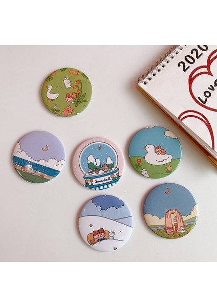 4 Yeni Kpop Bangtan Ördek Kız Karikatür Sevimli Ayna Mini Taşınabilir Cep Çantası Küçük Ayna Teneke Küçük Minik Yuvarlak Ayna Makyaj (Yurt Dışından) fırsatları