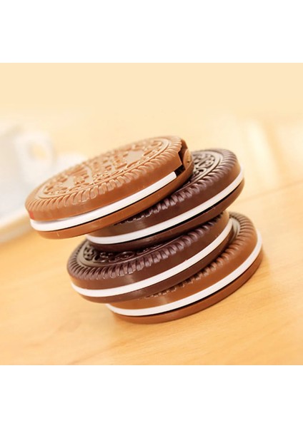 Deep Coffee 1 Adet Sevimli Çikolatalı Kurabiye Şekilli Moda Tasarım Makyaj Aynası 1 Tarak Seti (Yurt Dışından) modelleri