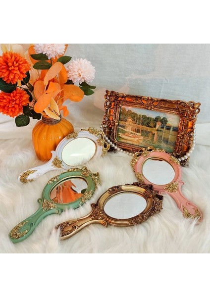 Yeşil Yeni Makyaj Aynası Retro Avrupa Tarzı Dikdörtgen El Tutma Kozmetik Ayna Kolu Tek Taraflı Masaüstü Prenses Makyaj Aynası (Yurt Dışından) fırsatları