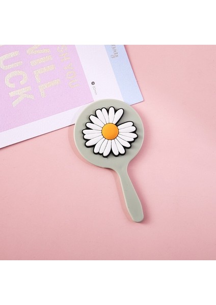 Stil 4 Mini Yaratıcı Karikatür Taşınabilir Makyaj Aynası Ins Rüzgar Sevimli Kız Makyaj Tatlı Taşınabilir El Ayna Trompet Makyaj Aynası (Yurt Dışından)