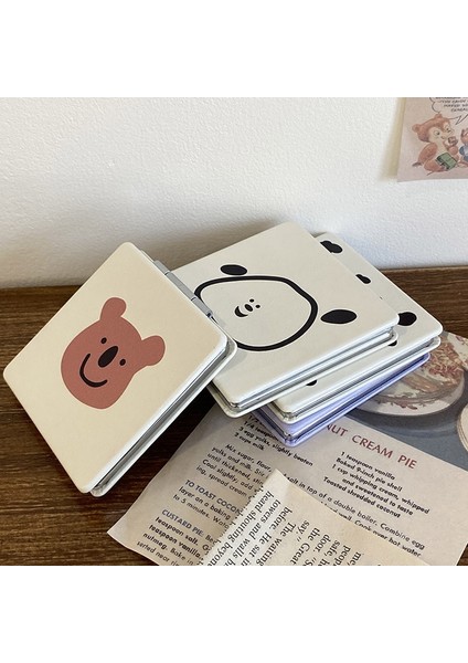 Inek Ayı Parlak Bataklık Makyaj Aynası Taşınabilir Büyüteç El Kare Makyaj Ayakta Vanity Katlanabilir Cep Aynası Sevimli Kompakt Kızlar (Yurt Dışından) fırsatları