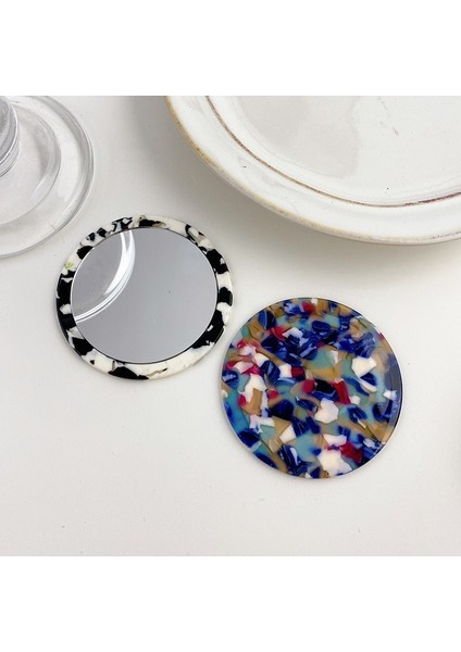 1 Yeni Sonbahar Kış Moda Retro Makyaj Aynası Kızlar Için Sevimli ve Tatlı Tarzı Asetat Makyaj Küçük Ayna (Yurt Dışından) fırsatları