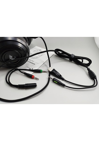 Oyun Konsolları ve Dizüstü Bilgisayarlar Için Evrensel, Aydınlatmalı USB 3.5 Bağlantı Noktasına Sahip E-Spor Kulaklık (Yurt Dışından) fiyatları