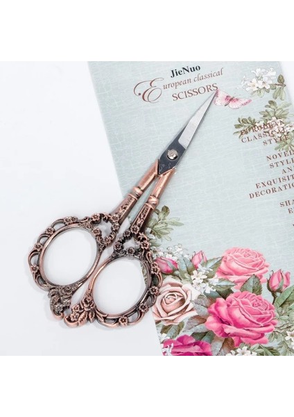 025-02 (1 Adet) 4 Renk 1 Adet Vintage Erik Çiçeği Makas Retro Avrupa Paslanmaz Çelik Makas Uzun Kafa Dikiş Düzeltici Metal Makas 7.8*15 cm (Yurt Dışından) fırsatları