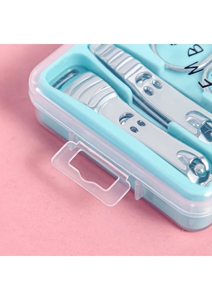 Kızlar 7 Adet/kutu Tırnak Makası Tırnak Manikür Düzelticiler Karikatür Paslanmaz Çelik Makas Ölü Deri Pense Kulak Kaşık Ayak Araçları Rastgele Renk (Yurt Dışından) indirimleri