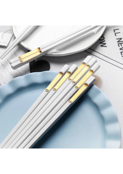 Stil 4 1 Pairs Japon Çin Yemek Çubukları Taşınabilir Kaymaz Gıda Çubukları Alaşım Sofra Suşi Çubukları Yeniden Kullanılabilir Metal Kore Yemek Çubukları (Yurt Dışından) indirimleri