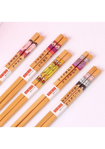 5 Çift Stil 18 Yeni Yeniden Kullanılabilir 5 Çift Set El Yapımı Çubuk Bambu Japon Doğal Ahşap Çubuklar Suşi Gıda Karikatür Çiçek Ahşap Çubuklar (Yurt Dışından) fiyatları