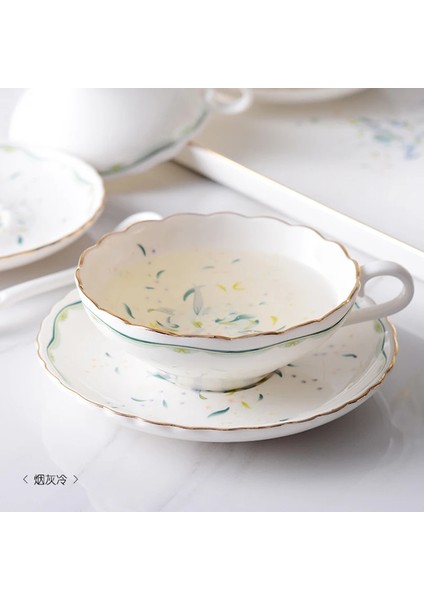 H04 Avrupa Tarzı Çiçek Tasarım Kahve Seti 150 ml Çay Seti Phnom Penh Seramik Kahve Fincanı ve Çay Saati Için Tabak Kemik Çini (Yurt Dışından)