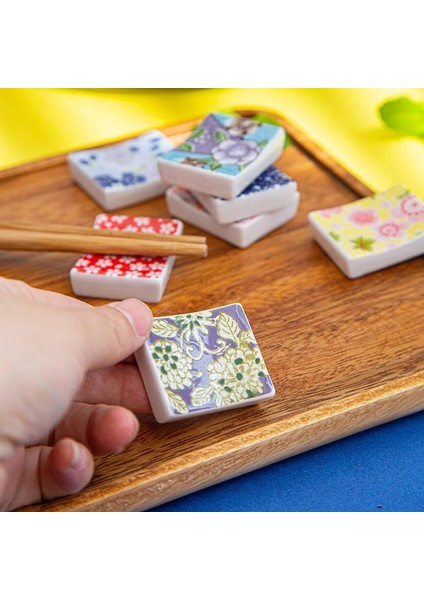 Stil 8 Yeni Stiller Çubuk Dinlenme Japon Çubuklarını Seramik Dekoratif Tutucu Raf Kaşık Çatal Mutfak Aletleri Sofra Aksesuarları 젓가락 (Yurt Dışından) modelleri