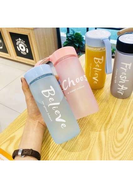Buzlu Siyah 600 ml Taşınabilir Plastik Bardak Yaratıcı Hediye Su Bardağı Çocuk Öğrenci Fincan Reklam Buğday Fincan Spor Meyve Limon Suyu Içme Şişesi (Yurt Dışından) fiyatları