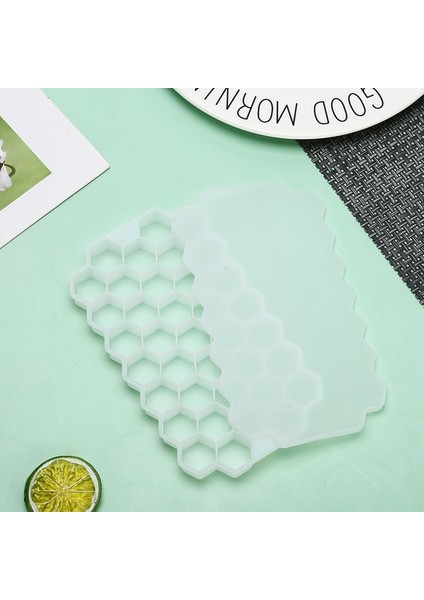 Fildişi 37 Izgara Petek Silikon Buz Küpü Kalıp Kapaklı Yeniden Kullanılabilir Gıda Sınıfı Buz Kalıbı Kalıp Yaz Suyu Şarap Mutfak Aletleri Için (Yurt Dışından)