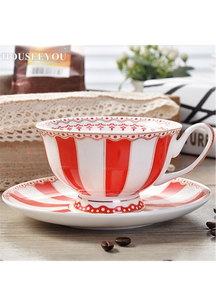 Kırmızı Houseeyou Avrupa Gökkuşağı Kemik Çini Kahve Fincanı Çay Fincanı Tabak Seti Yaratıcı Seramik Bardak Gelişmiş Porselen Sevgililer Çay Bardağı (Yurt Dışından)