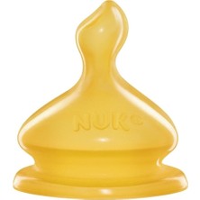Nuk First Choice Plus Kauçuk Biberon Emziği 0+ Ay Küçük Delik