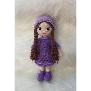 Kelebeğin Rüyası Hobi Evi Amigurumi  Lila Şapkalı Örgülü Saçlı Kız Bebek