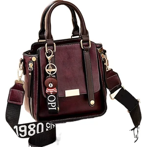 Marco 2023 Yeni Çanta Bayanlar Moda Retro Çanta Kore Versiyonu Sevimli Basit Rahat Mizaç Omuz Askılı Çanta (Yurt Dışından)