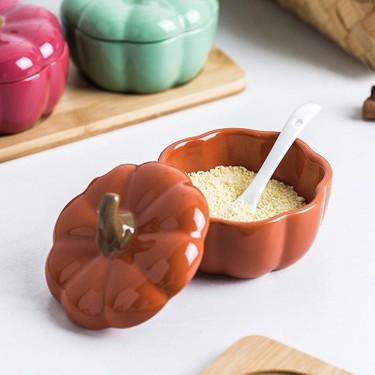 M4 Kabak Baharat Kutusu Kişilik Seramik Yaratıcı Kavanoz Fiyatı