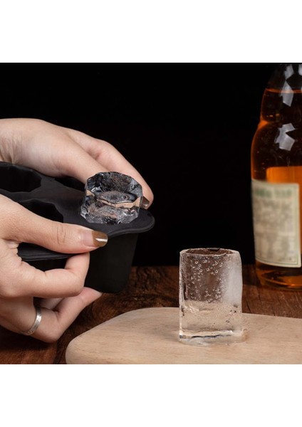 Sadece 1 Klip 4 Izgaralar Buz Küpü Tepsi Kalıp Yaratıcı Dıy Silikon Buz Kalıp Shot Bardakları Buz Kupası Makinesi Yenilik Yaz Içme Buz Makig Araçları (Yurt Dışından) fırsatları