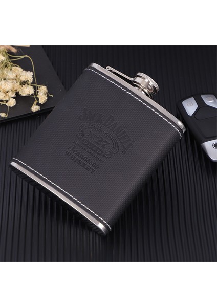 Siyah 7 OZ/200 ml Paslanmaz Çelik Şarap Şişesi Pu Deri Viski Potu Açık Şarap Viski Taşınabilir Hip Mataralar Alkol Şişesi (Yurt Dışından) modelleri